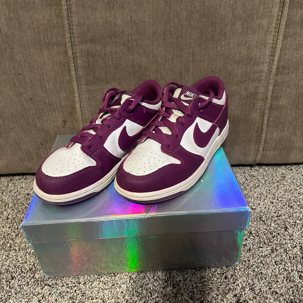 Nike Kids Dunk Low - Berry and White Sneakers